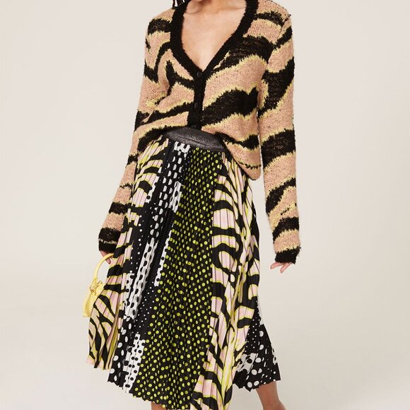 Patchwork Pleated Skirt - Picture 5 of 5